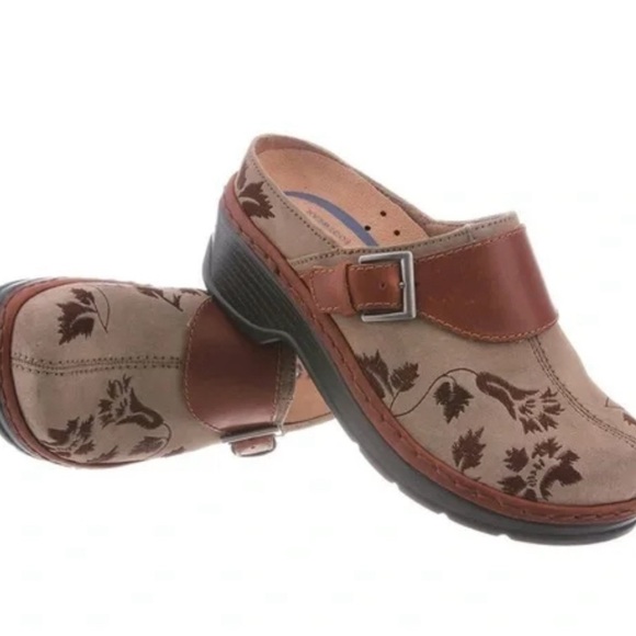 Klogs Austin Brown Suede Tapestry Buckle clogs size 7 work shoes - Picture 1 of 9